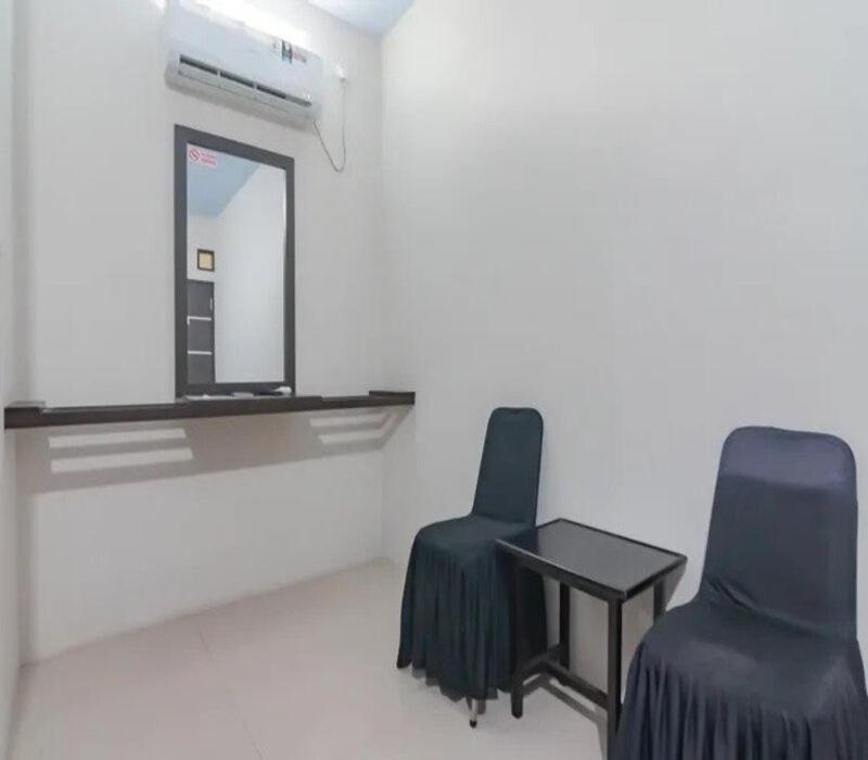 Tw Penginapan Syariah Hotel Cianjur Exterior photo