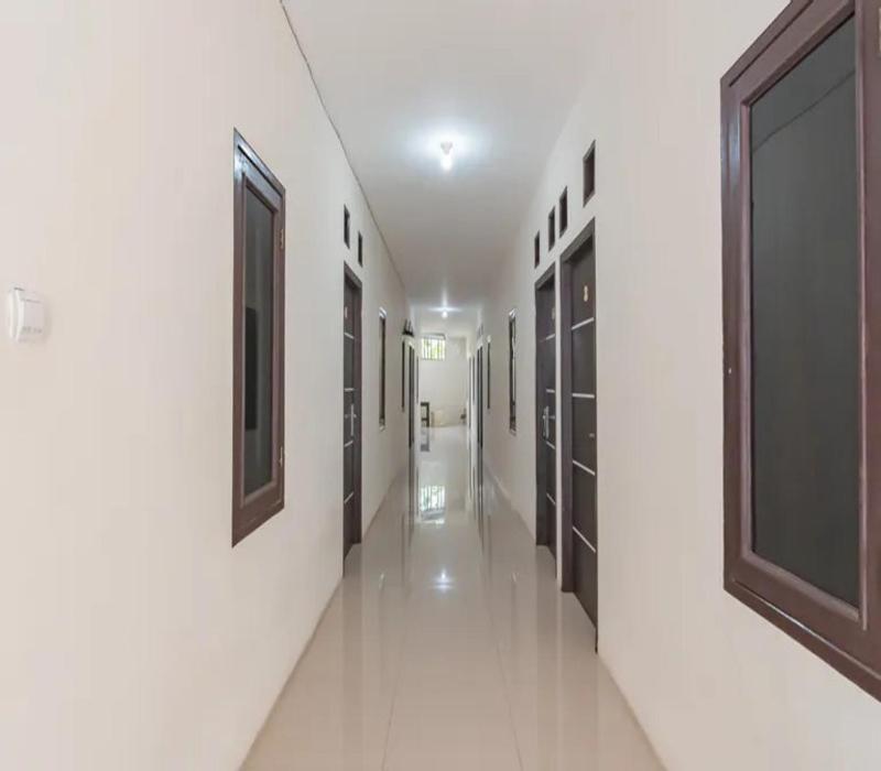 Tw Penginapan Syariah Hotel Cianjur Exterior photo