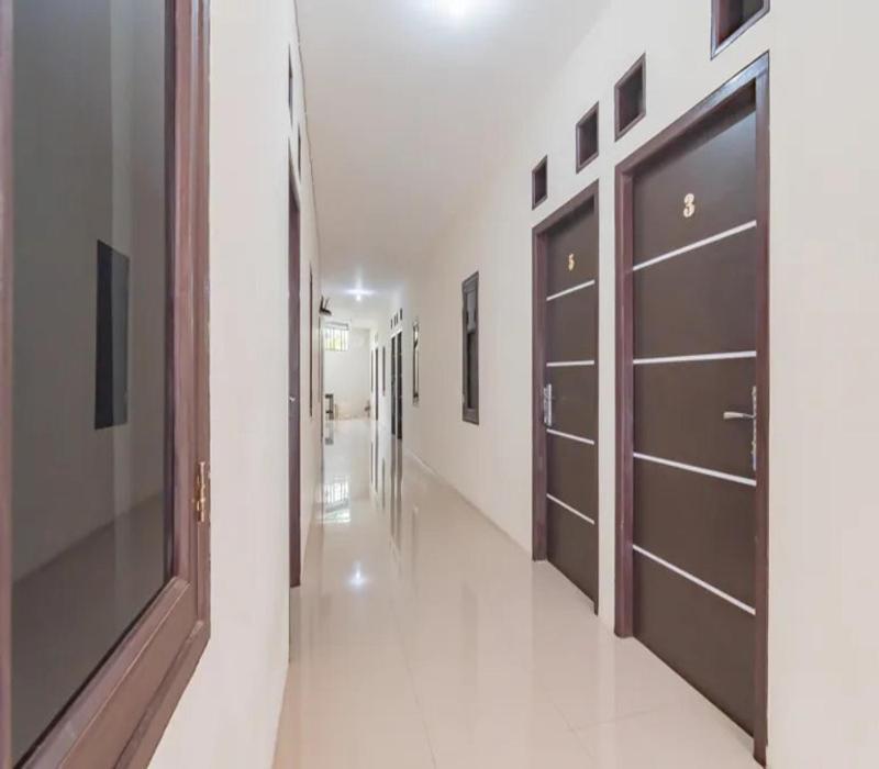 Tw Penginapan Syariah Hotel Cianjur Exterior photo