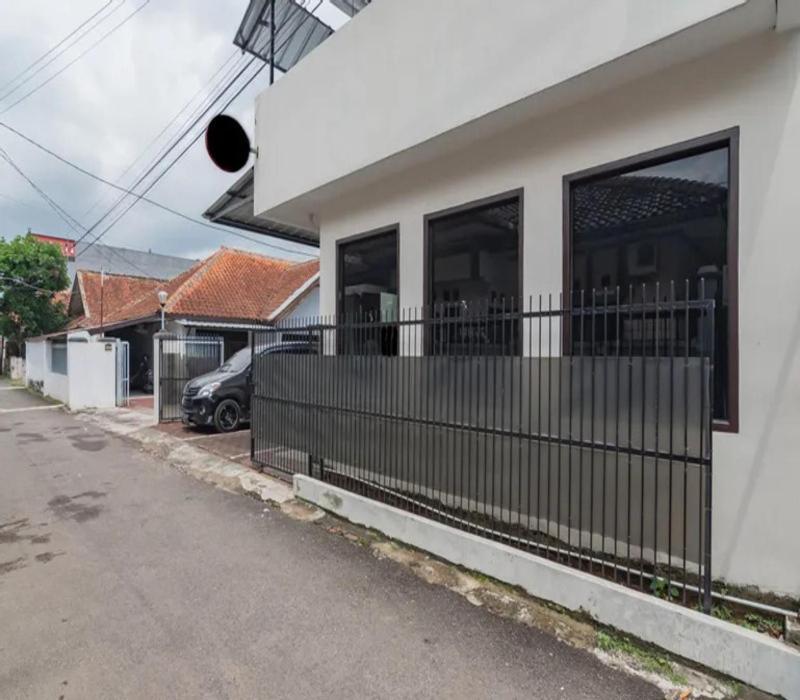 Tw Penginapan Syariah Hotel Cianjur Exterior photo